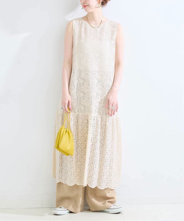 𝗩𝗶𝗻𝘁𝗮𝗴𝗲 lace layering one-piece