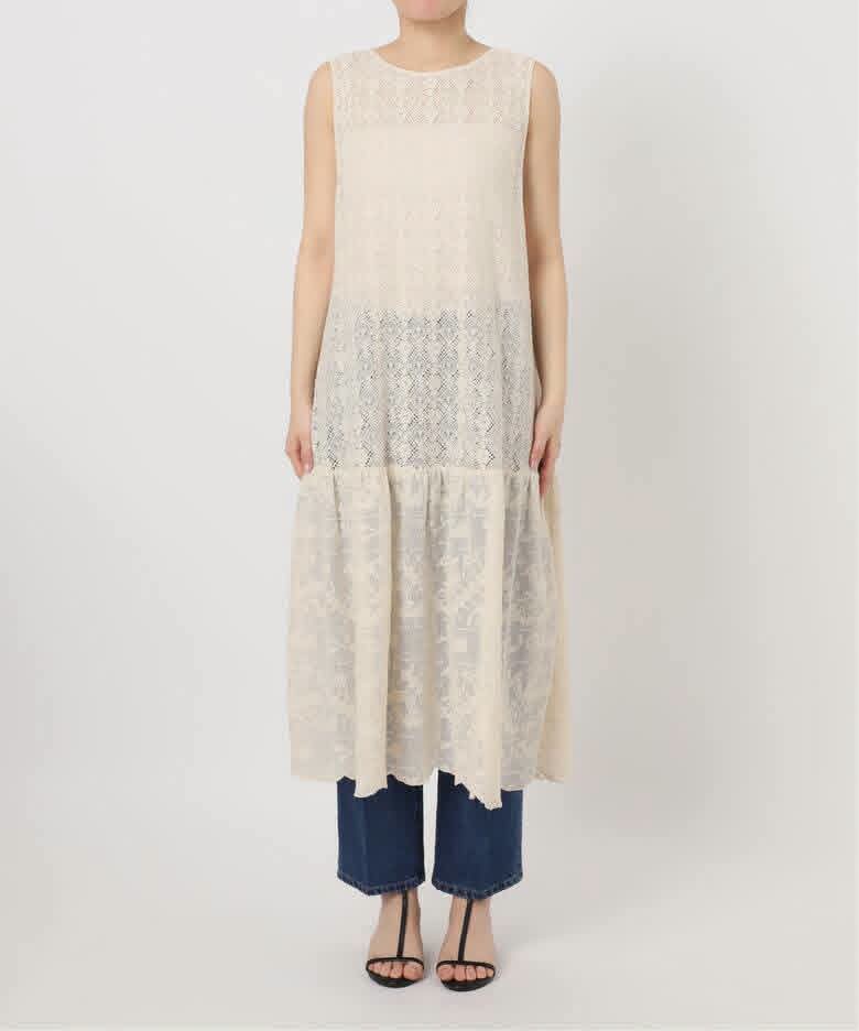 𝗩𝗶𝗻𝘁𝗮𝗴𝗲 lace layering one-piece